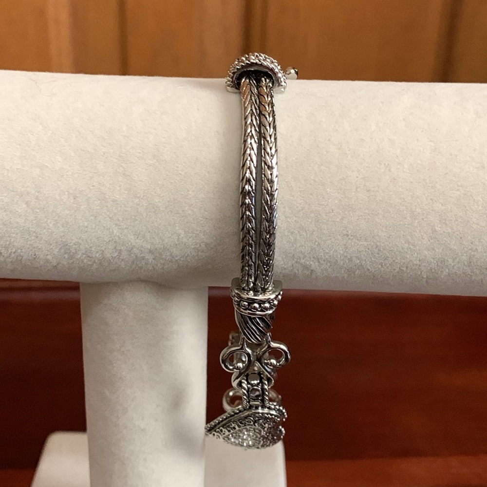 Lia Sophia silver tone rhinestone heart bracelet - Picture 6 of 8